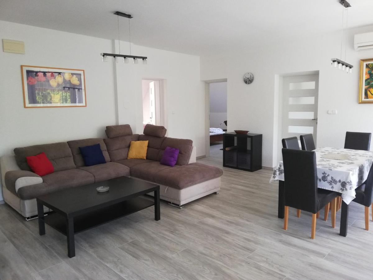 Levente Apartman Balatongyörök Esterno foto