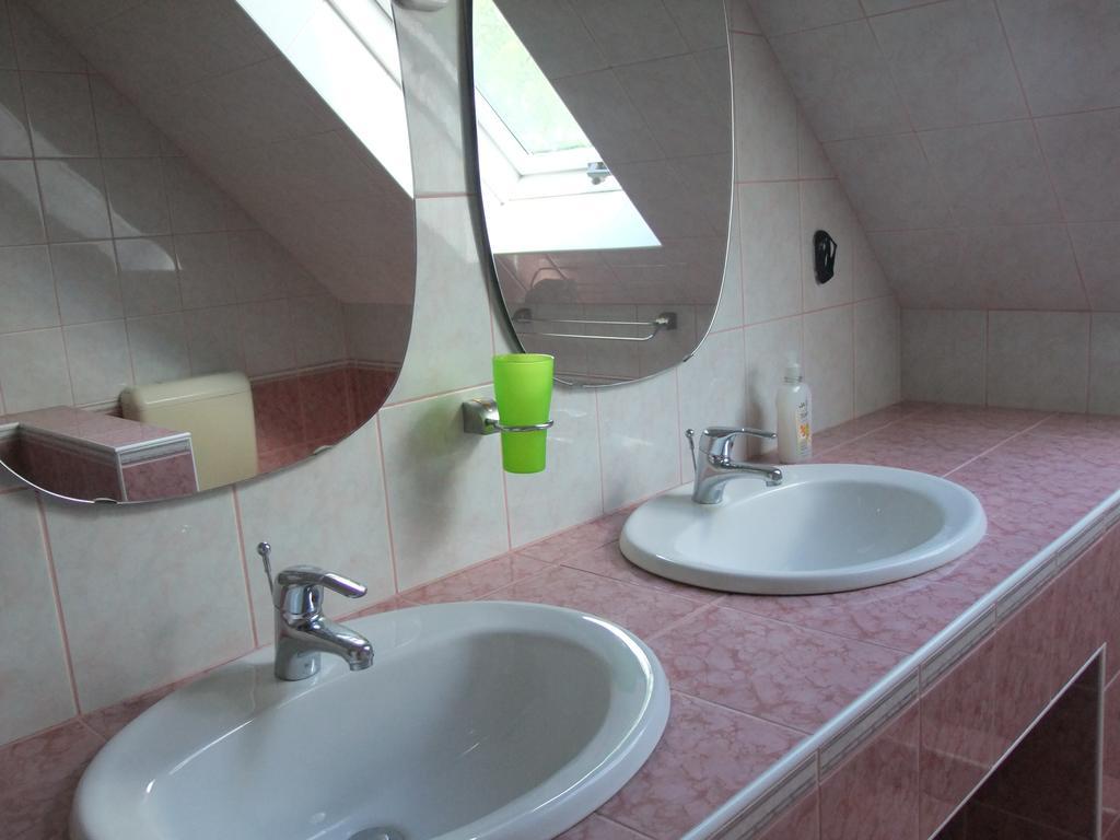 Levente Apartman Balatongyörök Esterno foto