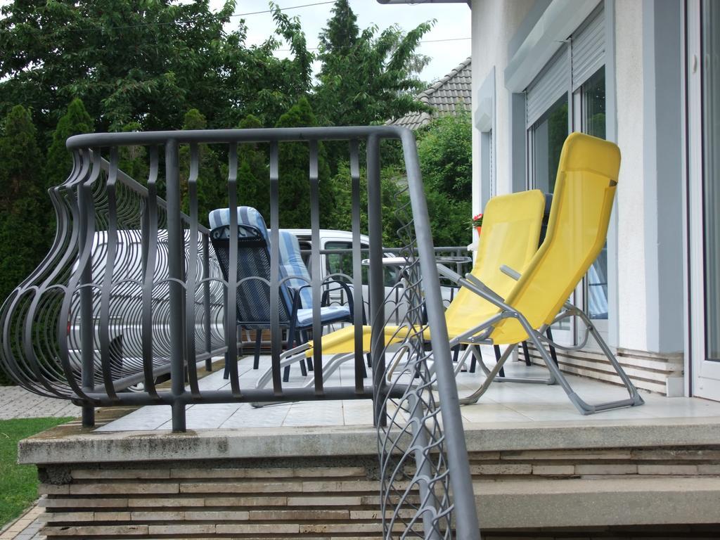 Levente Apartman Balatongyörök Esterno foto